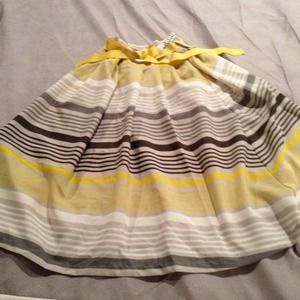 🎀TRADE🎀 Brand new striped knee length skirt!