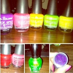 Nail polish bundle
