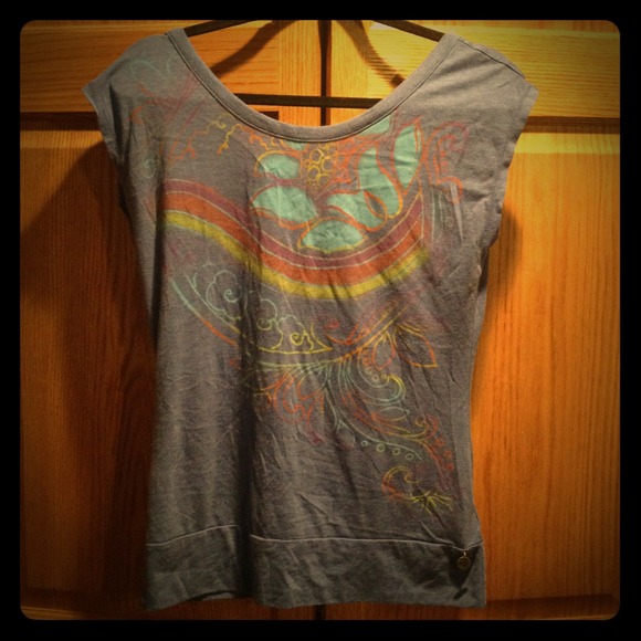 Sold in bundle - Roxy Top - cute for summer!