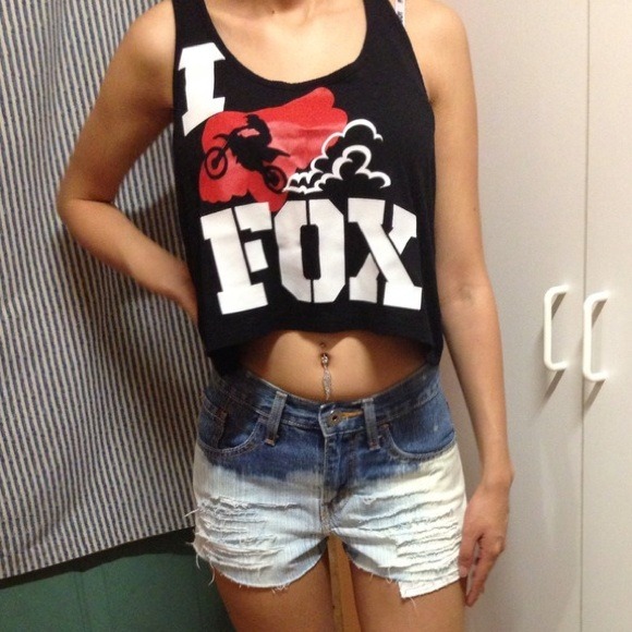 🚨SOLD🚨 High Waisted Shorts - Picture 3 of 3
