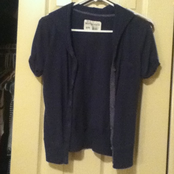 Short sleeved hooded button up jaket