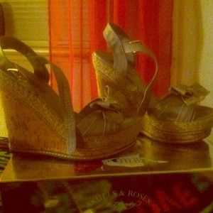 Grey Steve Madden wedges