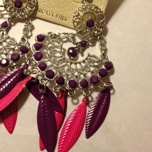 Nwot boho earrings - Picture 2 of 3