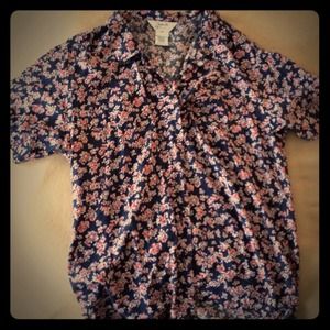 Vintage collared floral button up t shirt