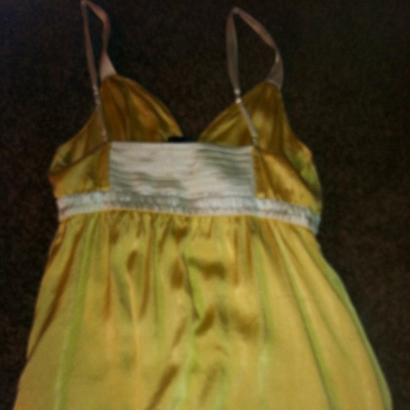 Bebe silk top - Picture 2 of 3