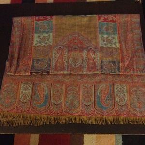 100% pashmina from Pakistan