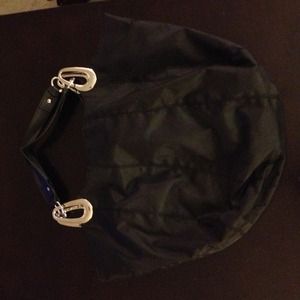 Versatile black tote