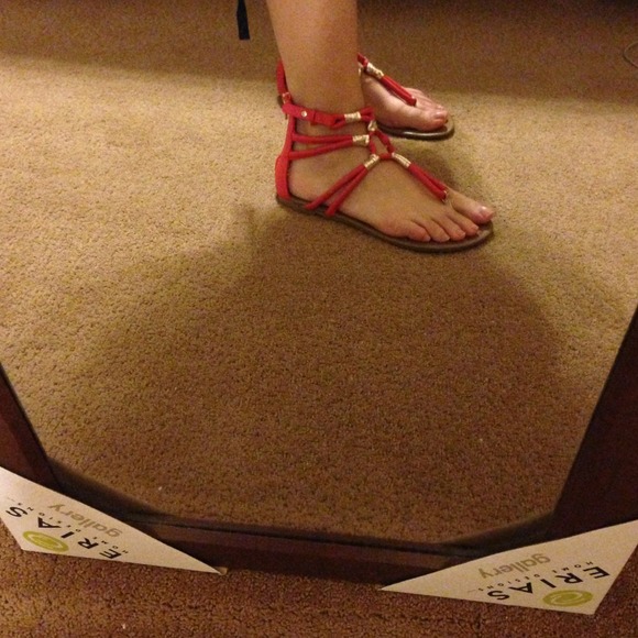 ⛔✋SOLD✋⛔ 📷MORE PICS📷 of Montego Bay Club Sandal - Picture 2 of 4