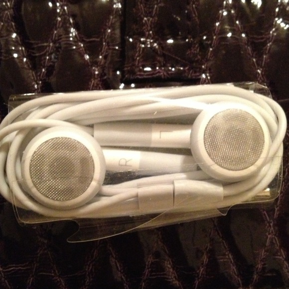 Band new apple headphones!