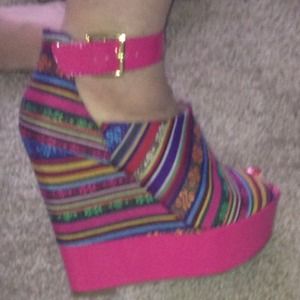 Brand new wedges from bakers/steve madden!!!