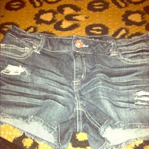 Dark short jeans with rhinestones