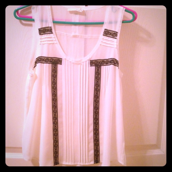 Lush Top Sz S NWT