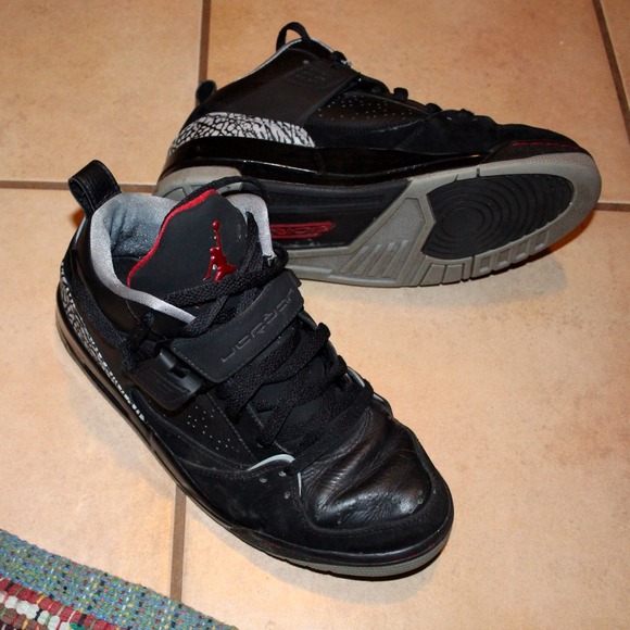 BUNDLED!!!!!Men's Nike Air Jordan size 8.5