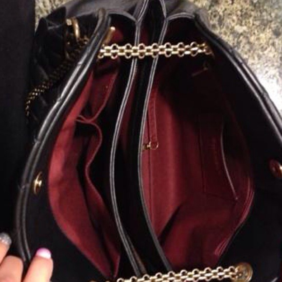 Chanel  hand bag - Picture 2 of 4