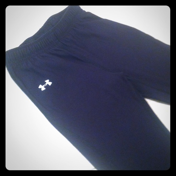 ON HOLD❗Girls Under Armour Yoga Pants