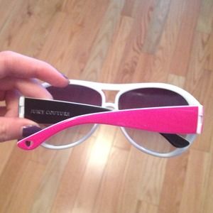 ❌SOLD❌Juicy couture sunglasses