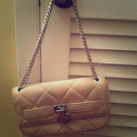 Hamilton quilted clutch