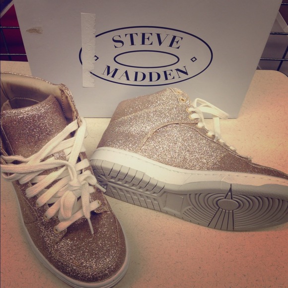 Steve madden glitter sneaker