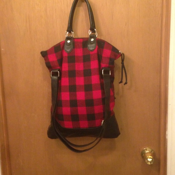 SOLD IN BUNDLE. Red checker tote