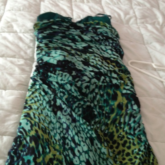 Dress - Picture 2 of 3