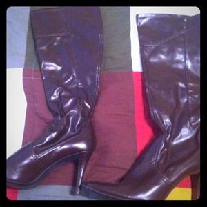 Nine West brown boots size 8.5