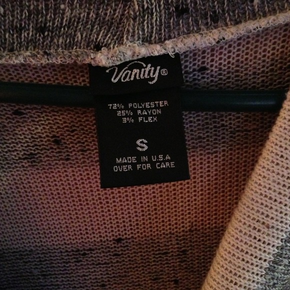 Top - Picture 2 of 4