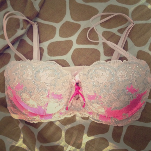 Victoria's Secret Very Sexy Balconet 34B