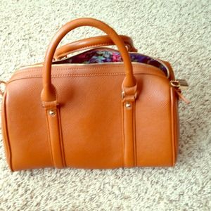 Street level Camel color purse