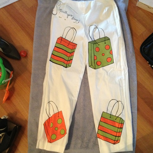 💳💵 show it to the world "shop 'til you drop"🙀😻 - Picture 3 of 4