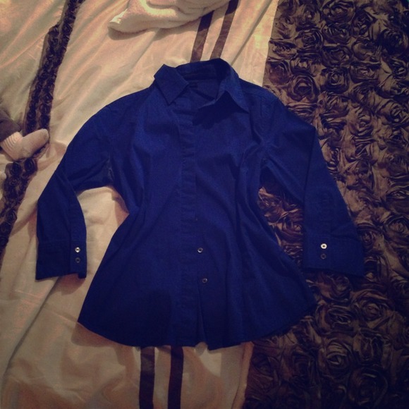 Top - Picture 1 of 2