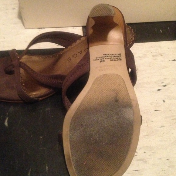 Sandals - Picture 3 of 3