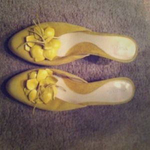 Ladies summer shoes