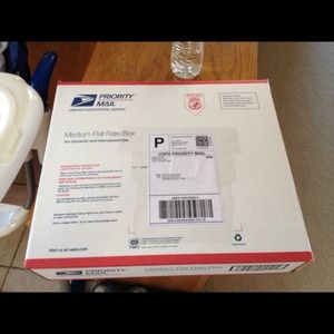 Package for ****contrail****