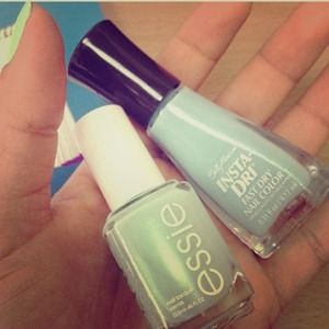 Nail polish bundle