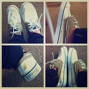 ❌❌RESERVED❌❌White Sperry top sider..