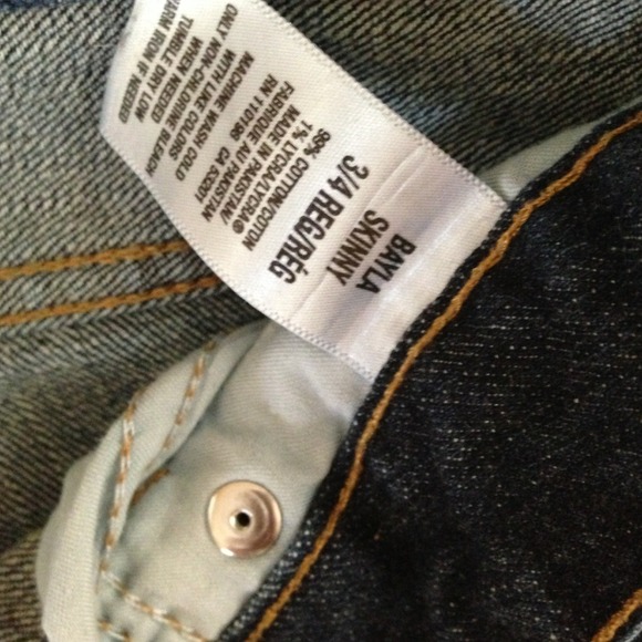 Jeans - Picture 2 of 3