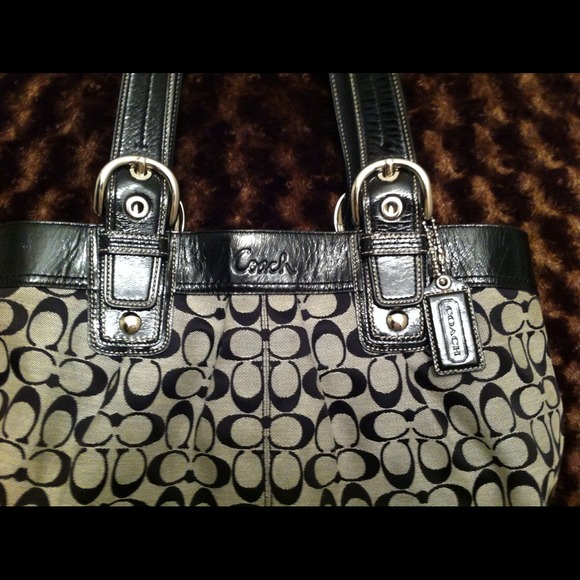 💢SOLD💢 Authentic Coach Purse