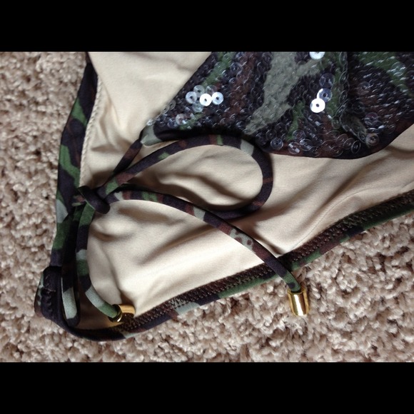 Victoria's Secret sequined camo bikini bottoms - Picture 3 of 4