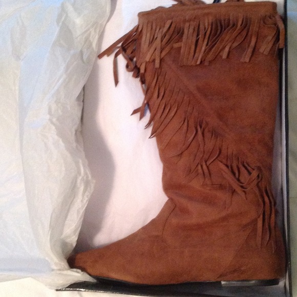 ***Traded***Fun, never worn boots