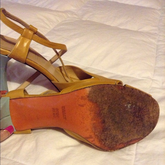 Authentic Bally heels 🎀🎉👩REDUCED AGAIN👏👠😜 - Picture 3 of 3