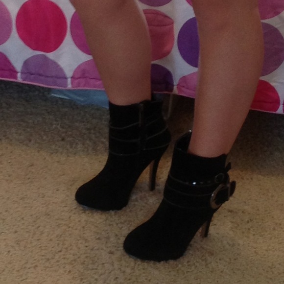 Shiekh High Heel Boots 👢 - Picture 2 of 4