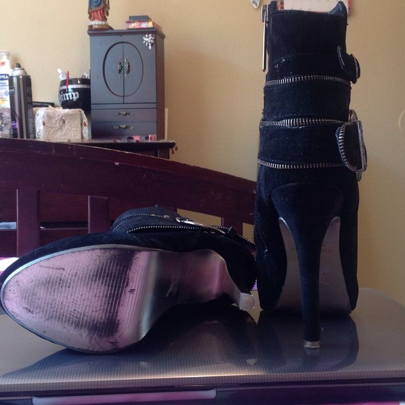 Shiekh High Heel Boots 👢 - Picture 4 of 4