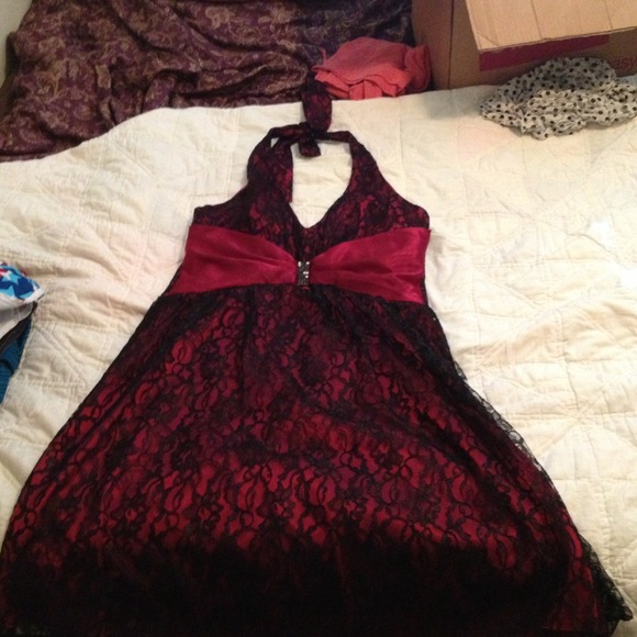 Halter top dress & black and white dress/shirt