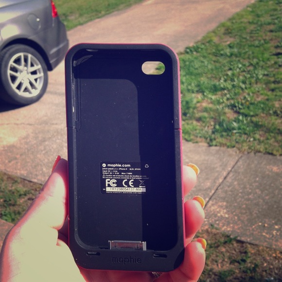 It's a mophie charging case. For iPhone 4/4s