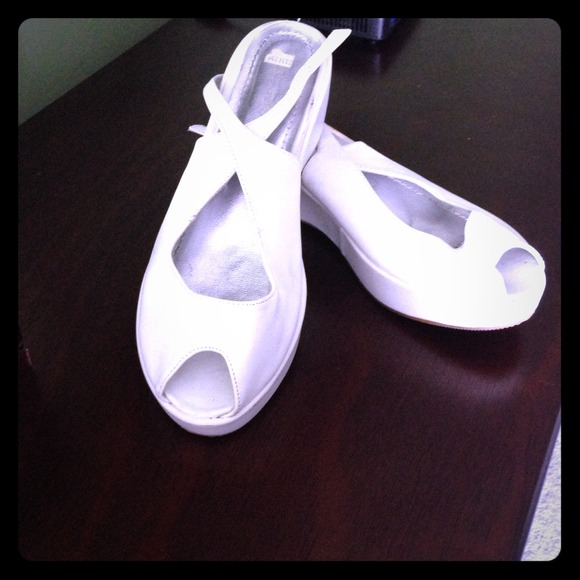 White wedges with buckle on side