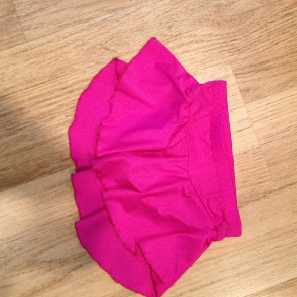 Ice/roller skating skirt