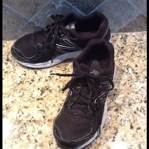 RESERVED FOR HMAYS2012!  Size 7 Women's  Shoes