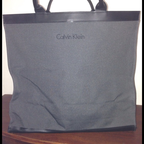 Calvin Klein Reduced🎉🎉🎉🎉🎉