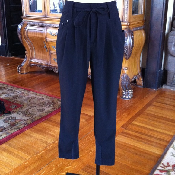 Guess pants sold with bundle