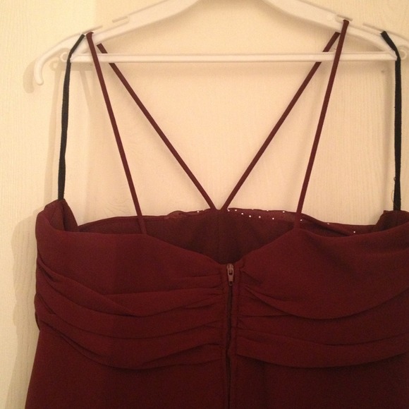 ❌REDUCED AGAIN❌ Deep Red Formal Dress - Picture 3 of 4